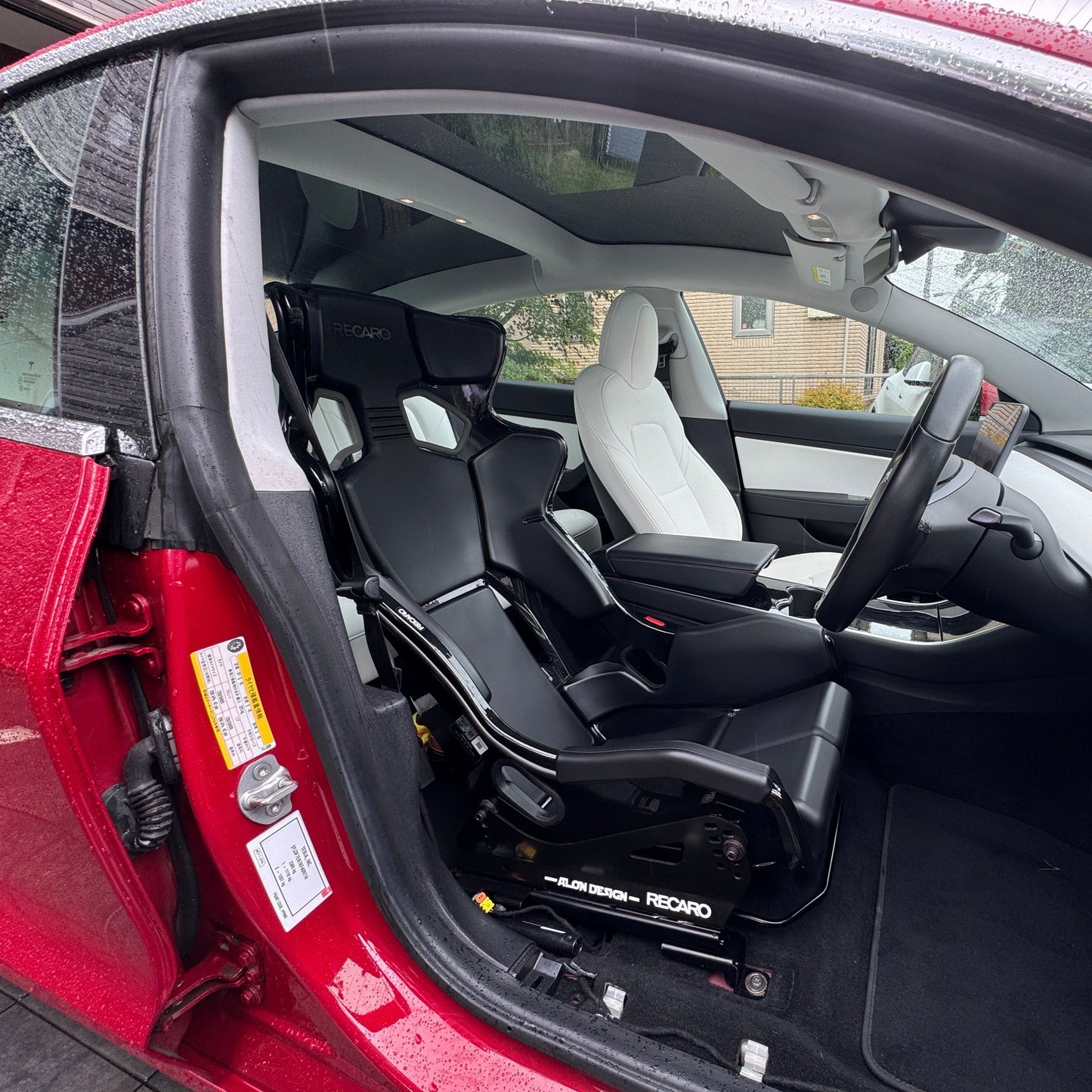 Model3/Y用エミュレーションハーネス